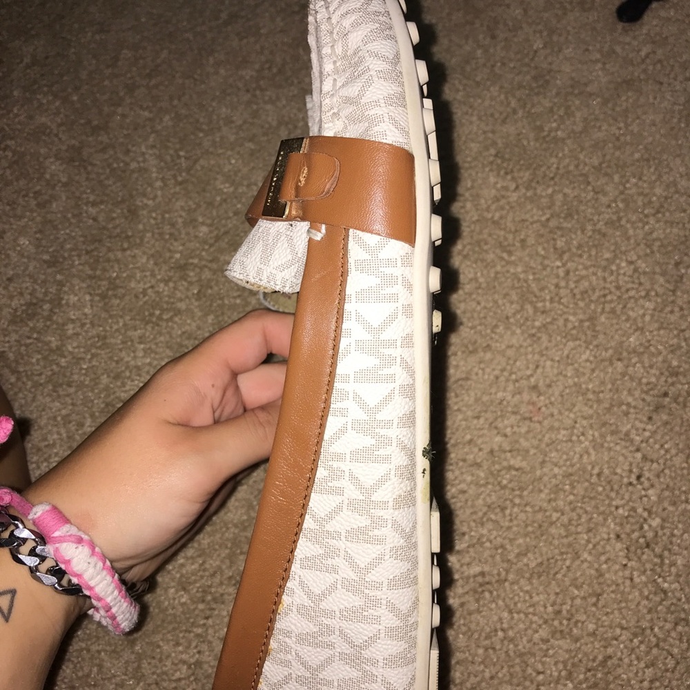 MK shoes size 8 - Picture 2 of 4